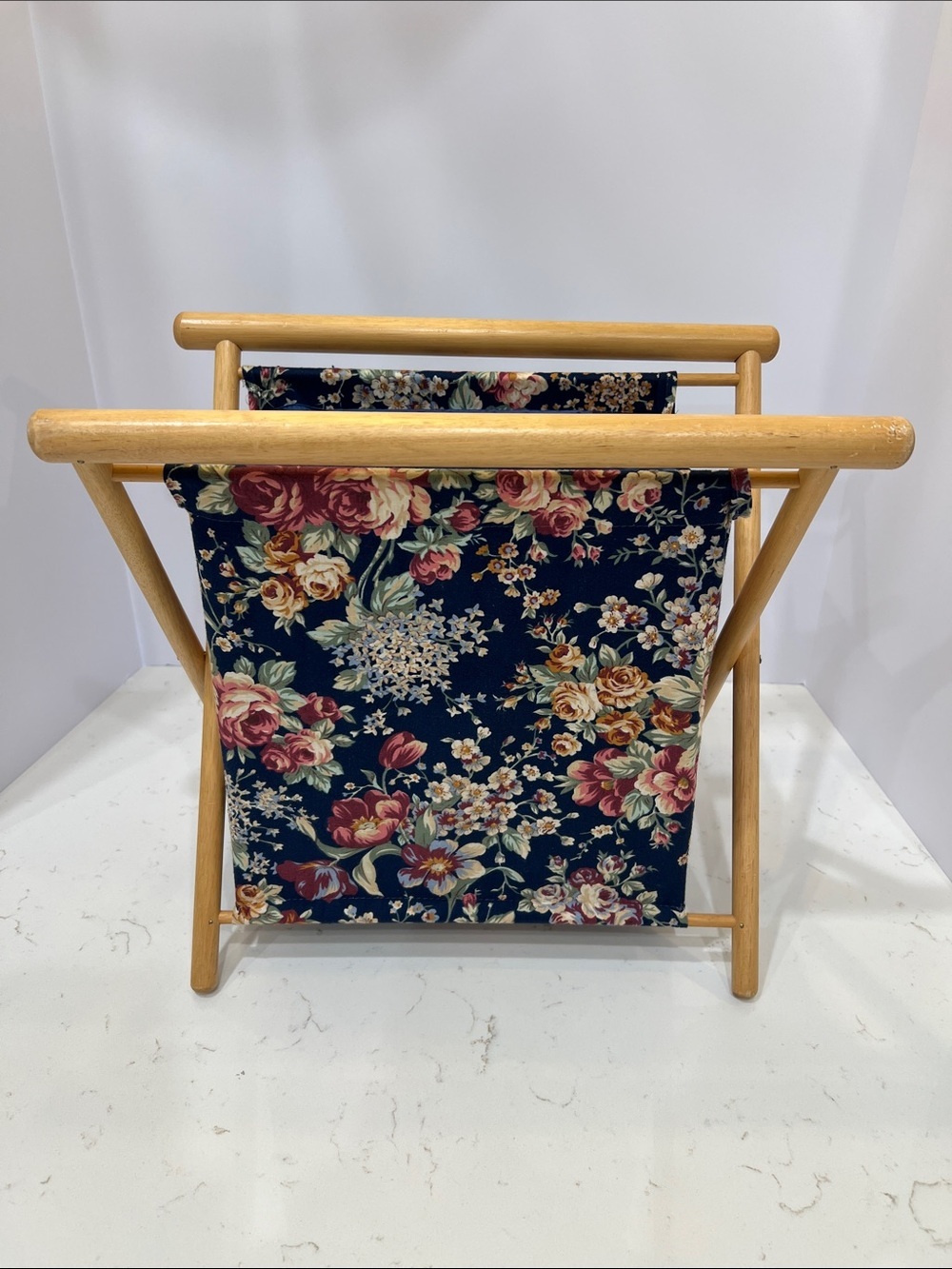 Vintage Foldable Wooden Sewing Basket Floral Knitting Craft Storage Caddy - Picture 3 of 15